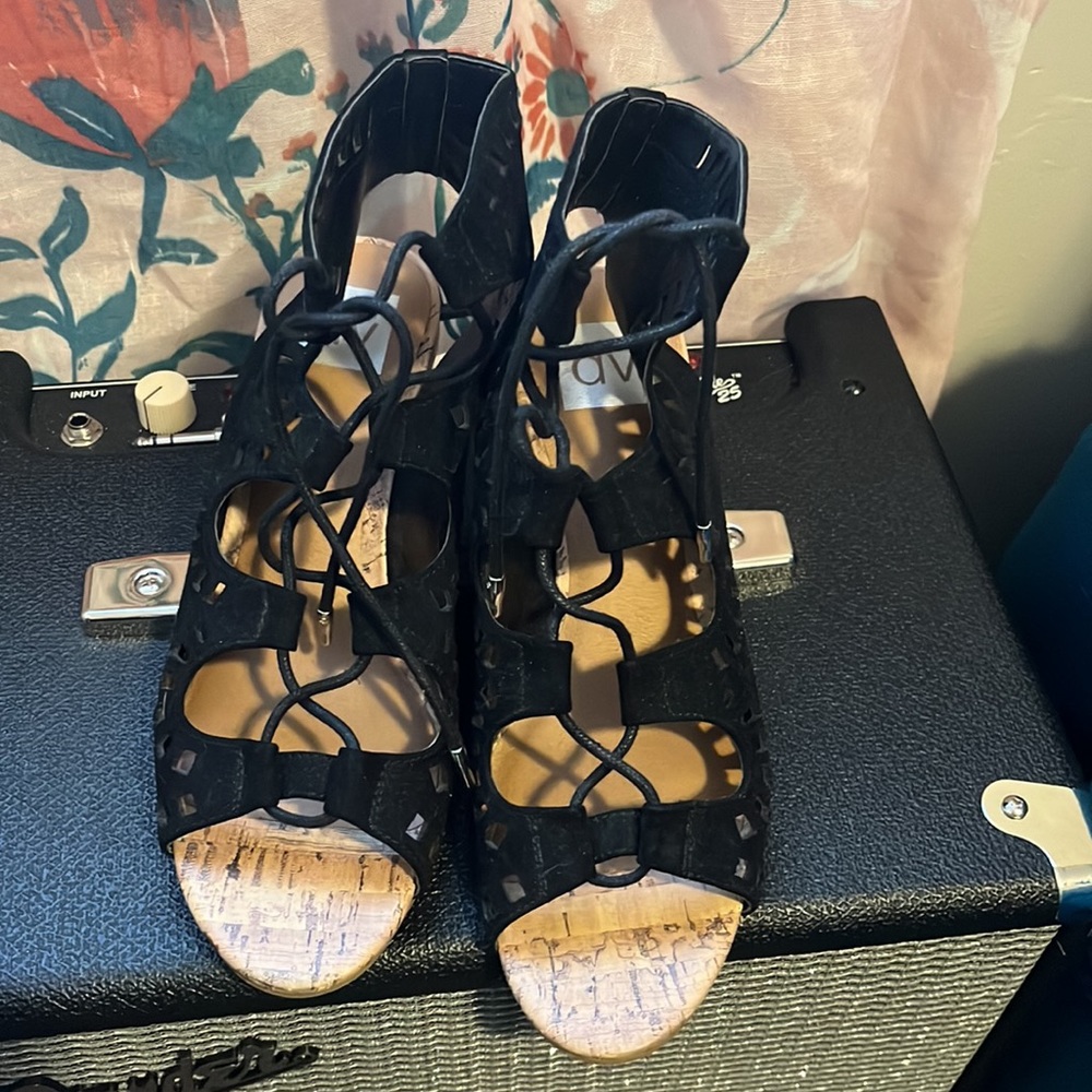 Dolce Vita Wedge Sandal SZ 8